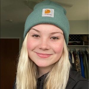 Meet your Posher, Lillian